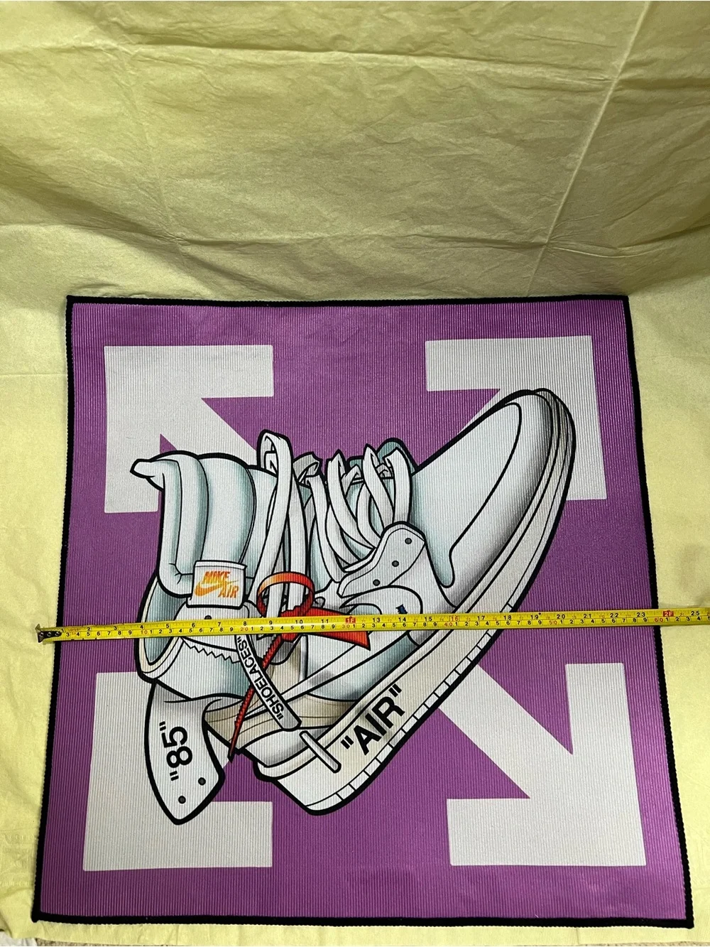 Off-White vibrant off